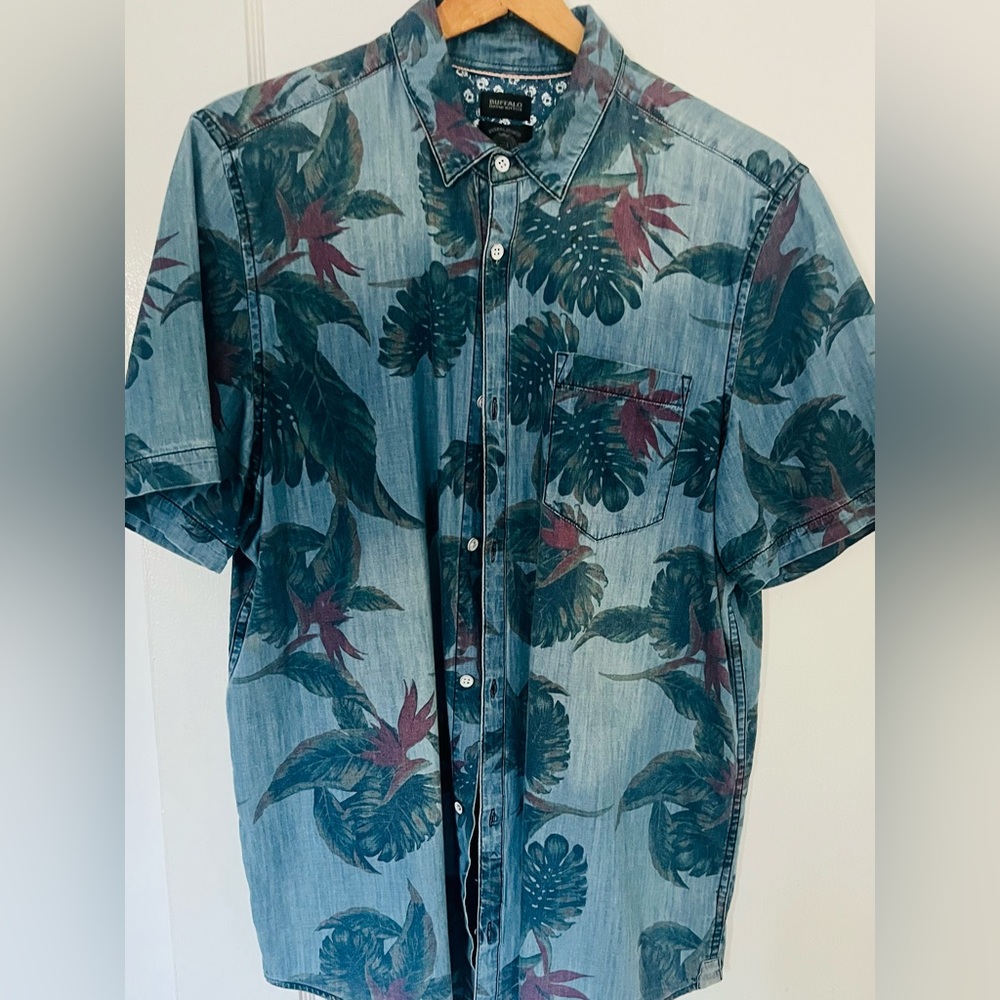 BUFFALO  Button down shirt